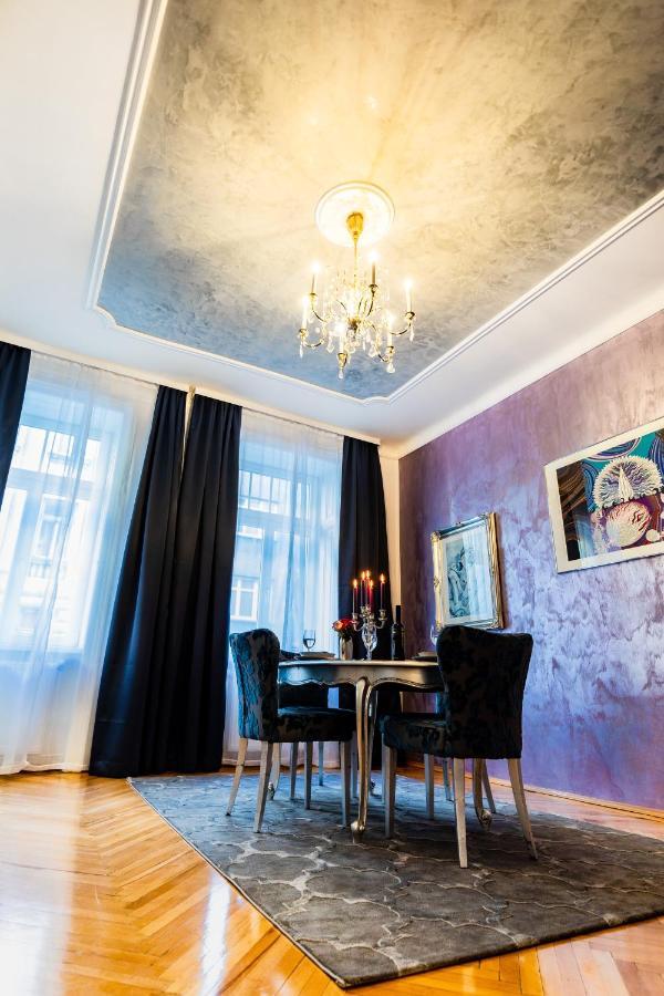 Sophies Place Augarten - Imperial Lifestyle City Apartments Vienna Parking 외부 사진