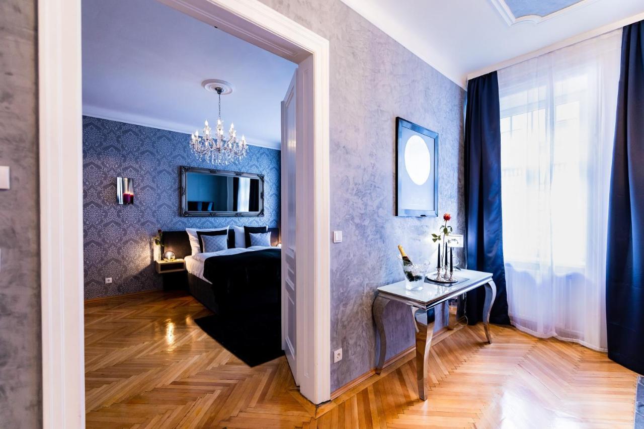 Sophies Place Augarten - Imperial Lifestyle City Apartments Vienna Parking 외부 사진